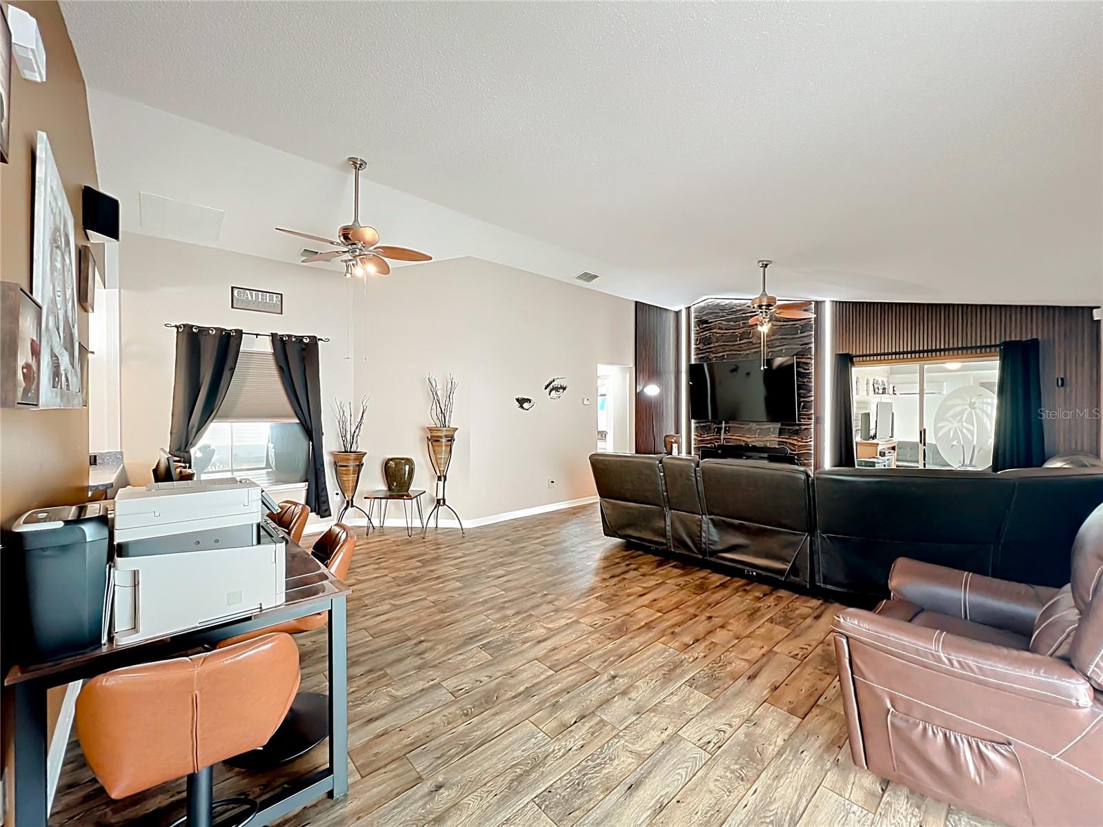 PLANTATION AT LEESBURG HERON RUN - Residential