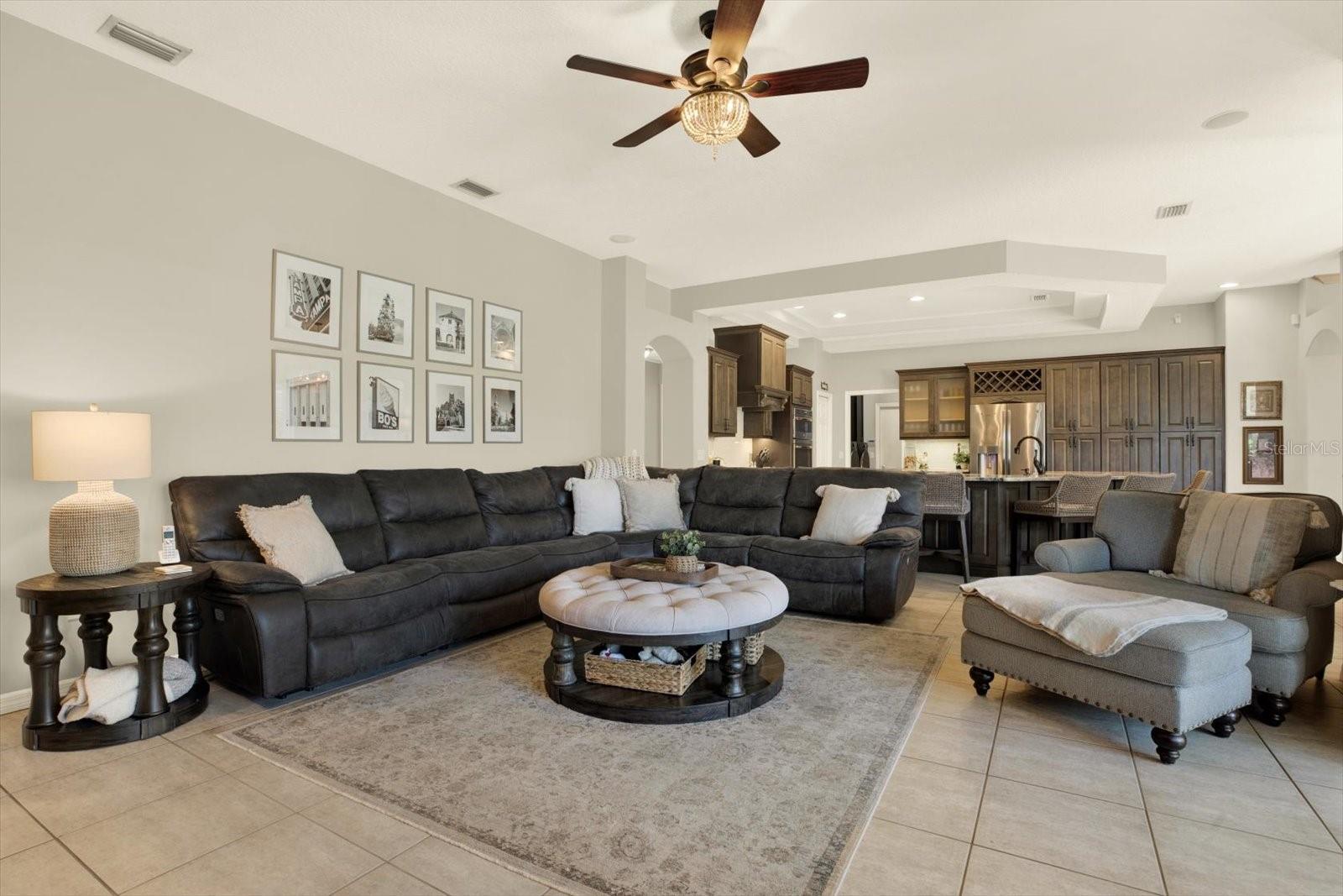 TIFFANY LAKE MANORS - Residential