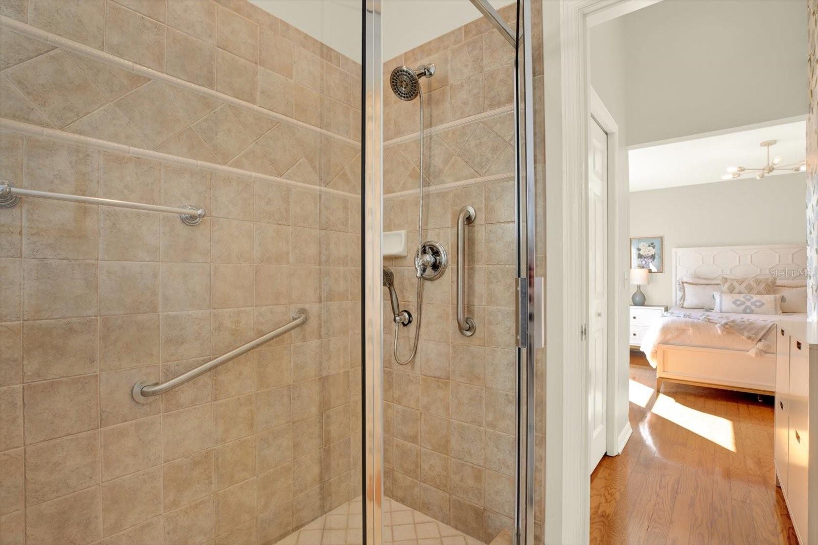 TIFFANY LAKE MANORS - Residential