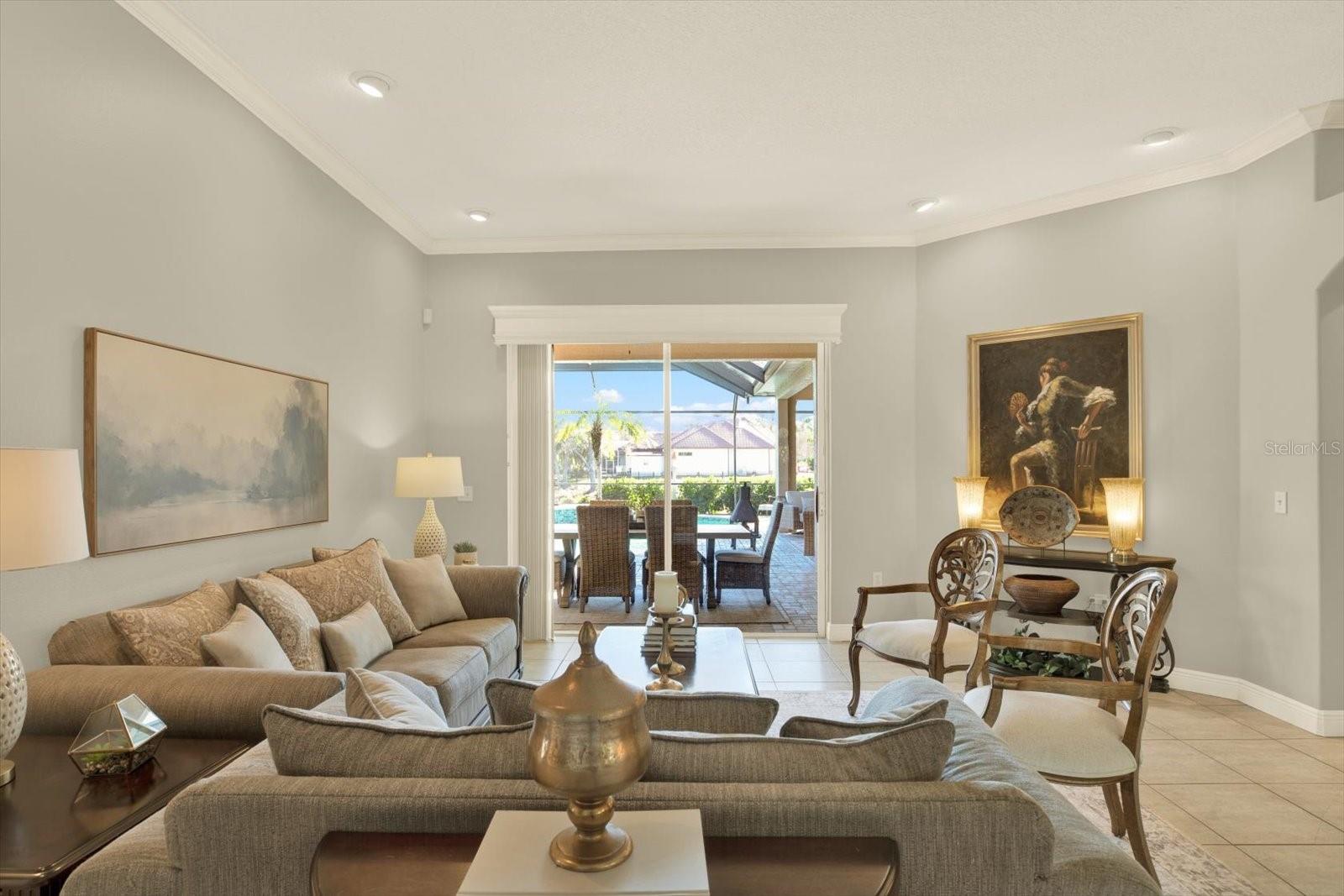 TIFFANY LAKE MANORS - Residential