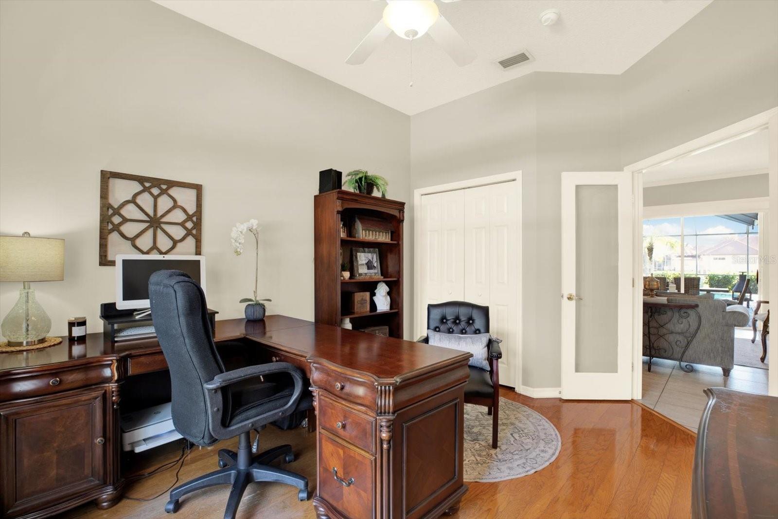 TIFFANY LAKE MANORS - Residential