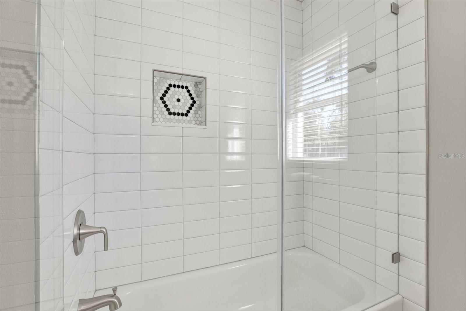 TIFFANY LAKE MANORS - Residential