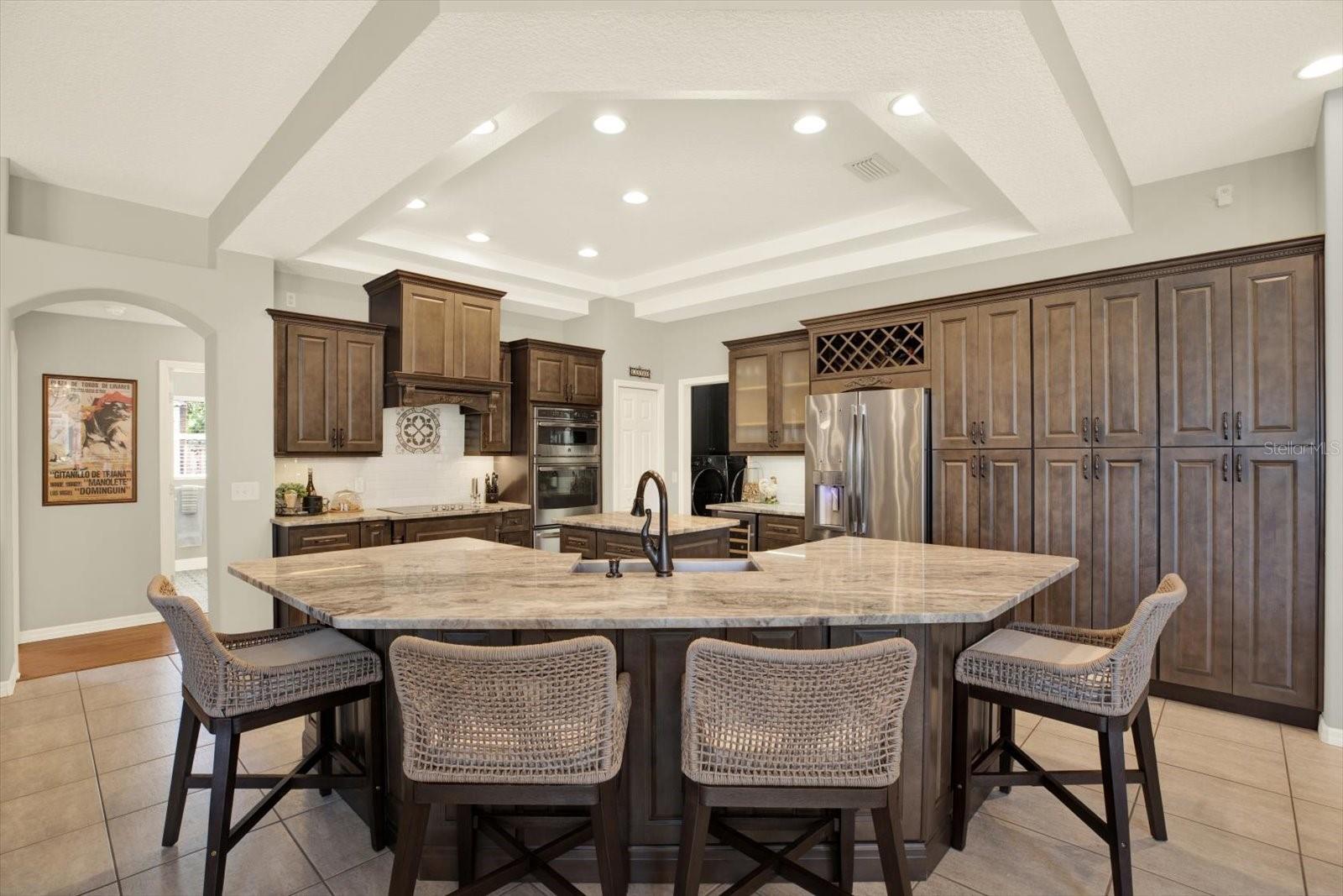 TIFFANY LAKE MANORS - Residential