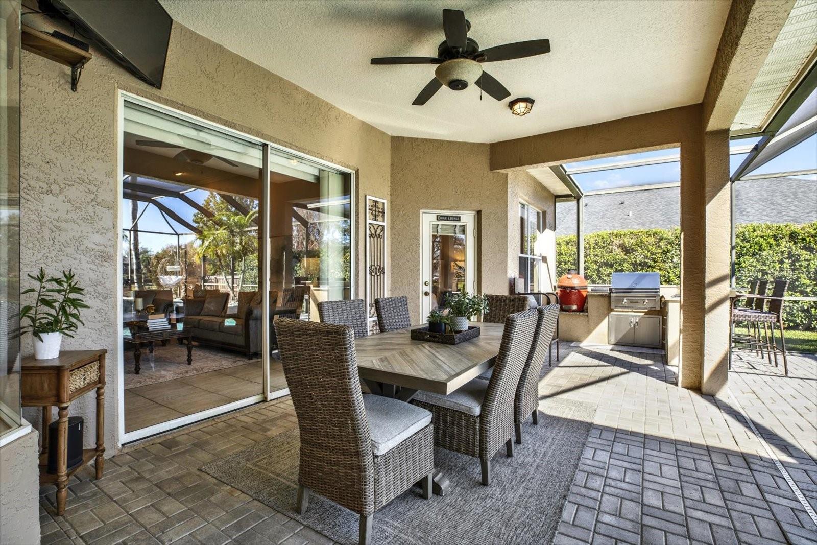 TIFFANY LAKE MANORS - Residential