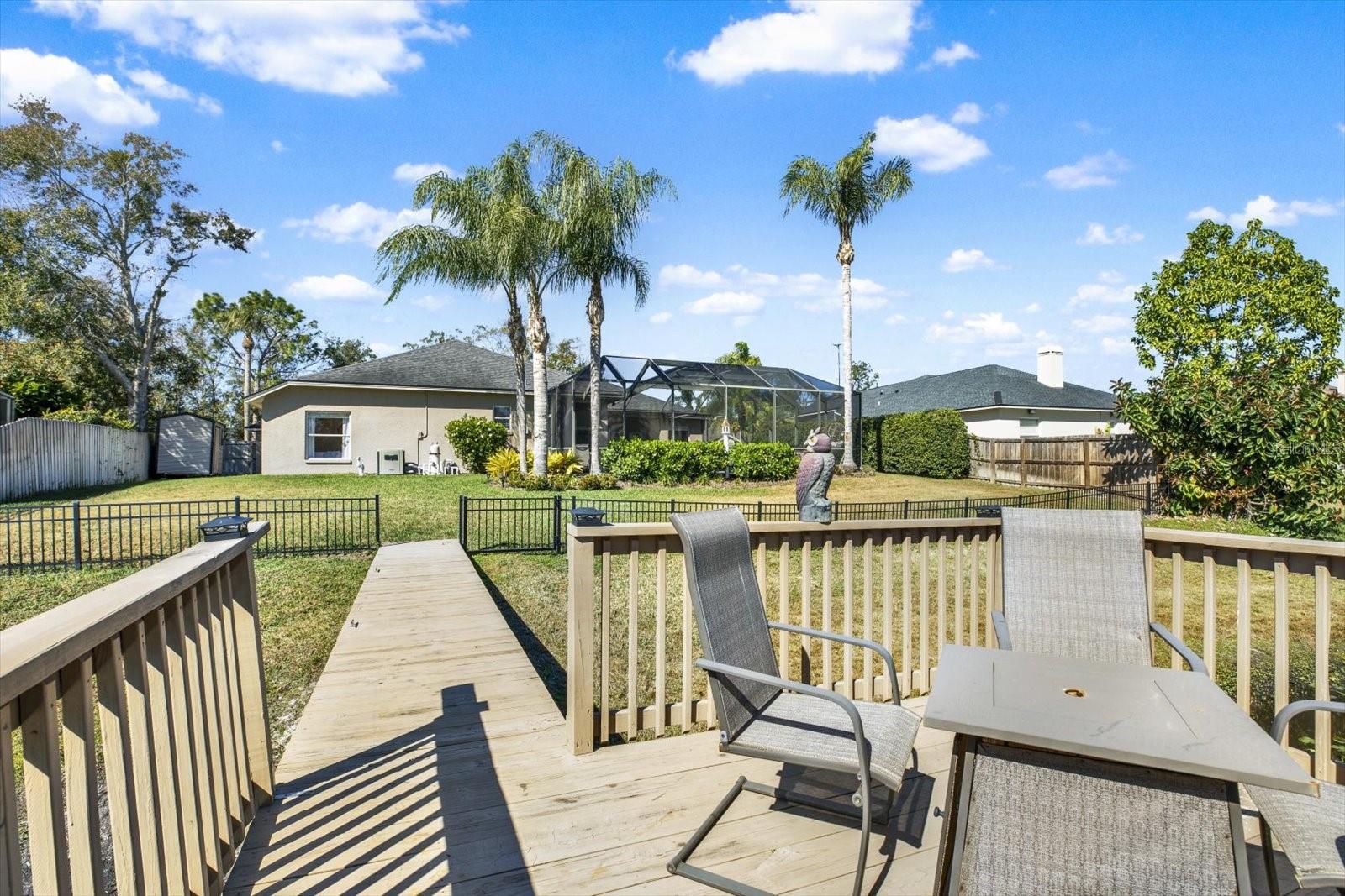 TIFFANY LAKE MANORS - Residential