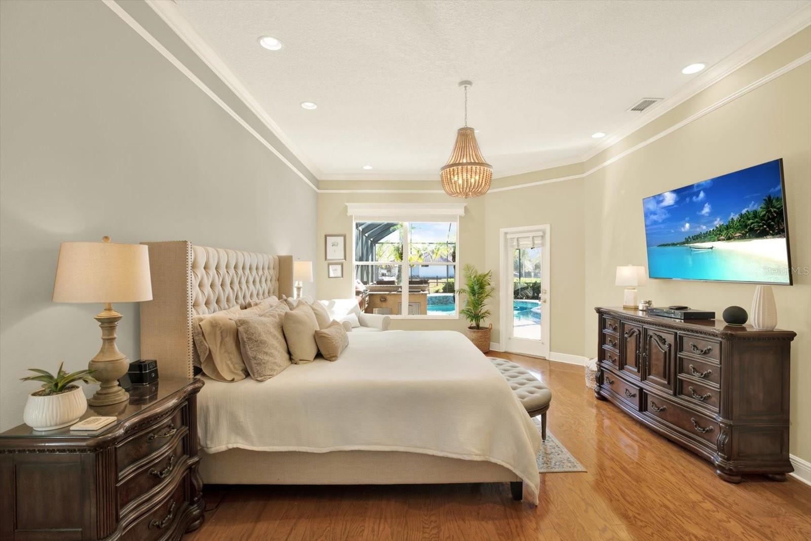 TIFFANY LAKE MANORS - Residential