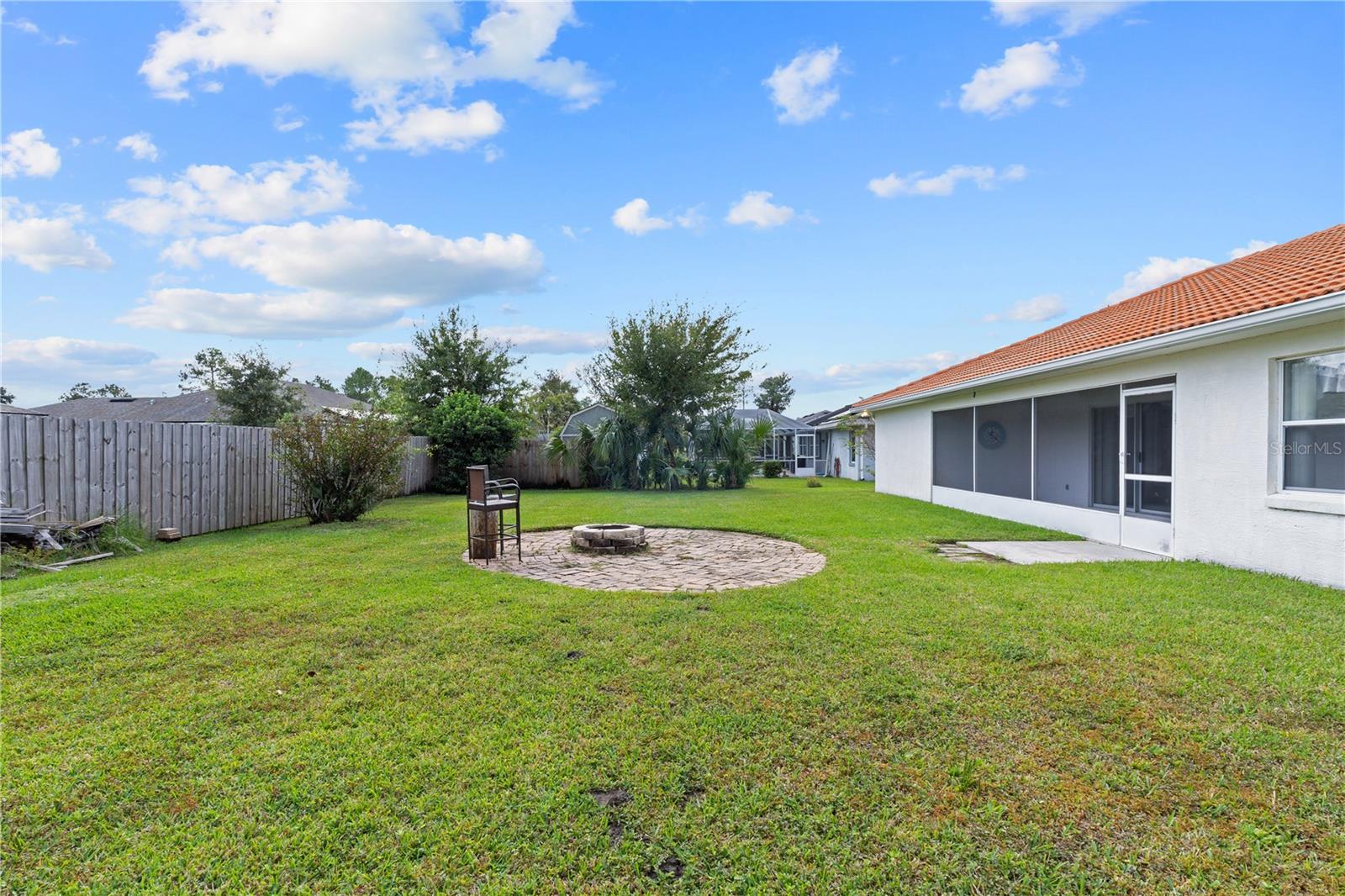 PINE GROVE - Residential