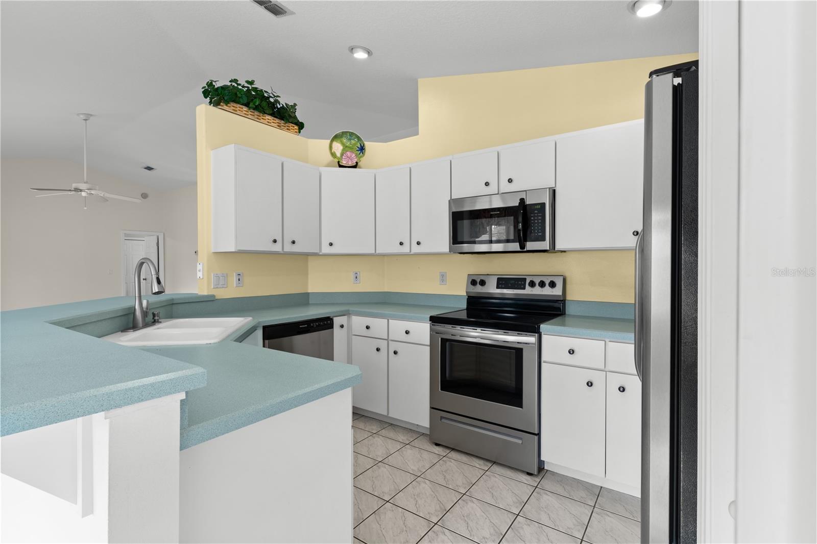 PINE GROVE - Residential