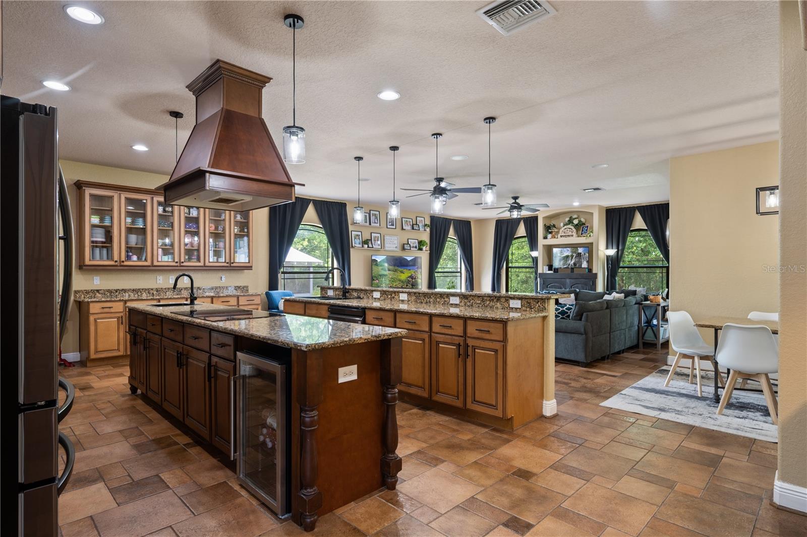 CAPE ORLANDO ESTATES - Residential