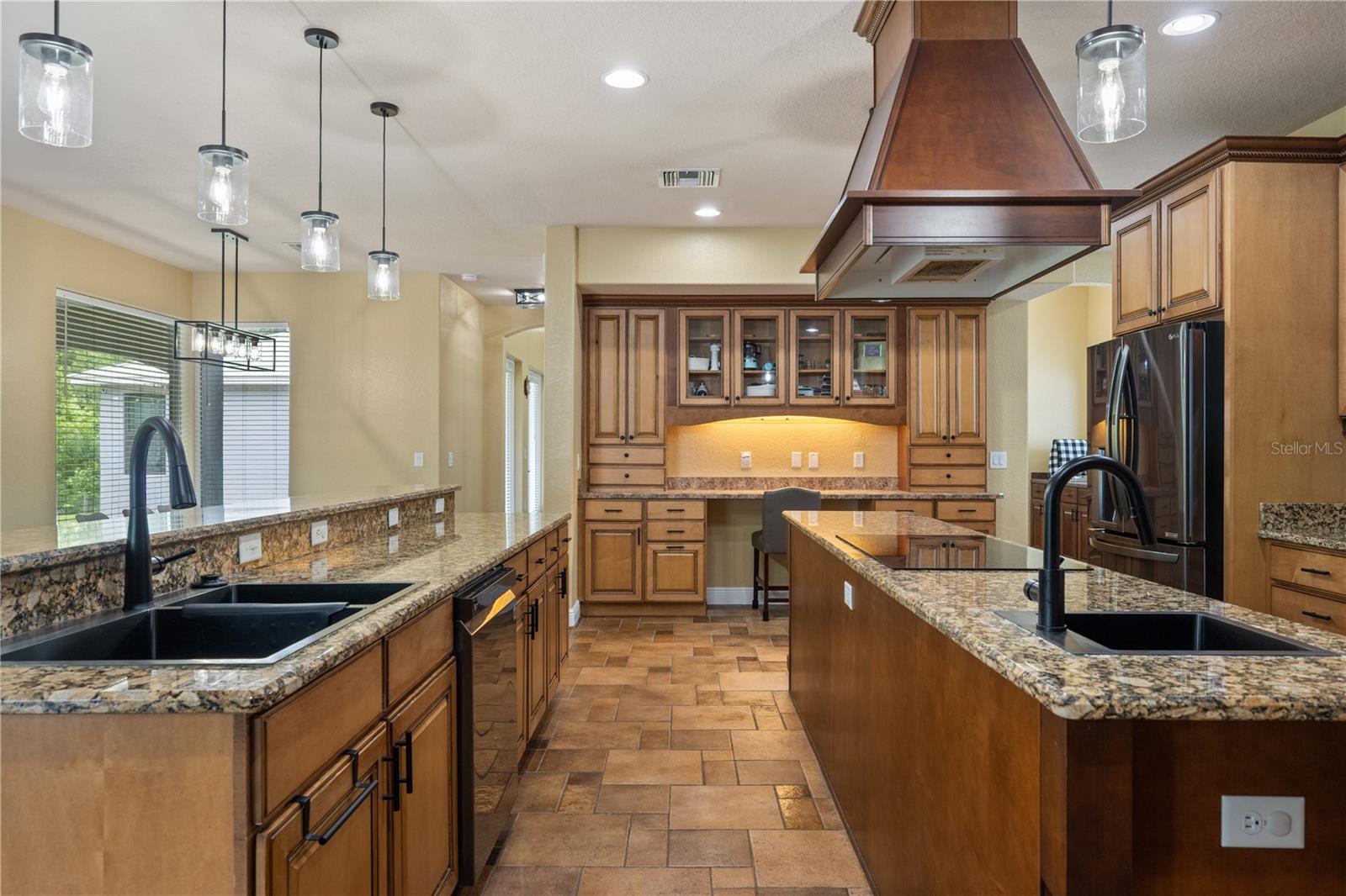 CAPE ORLANDO ESTATES - Residential