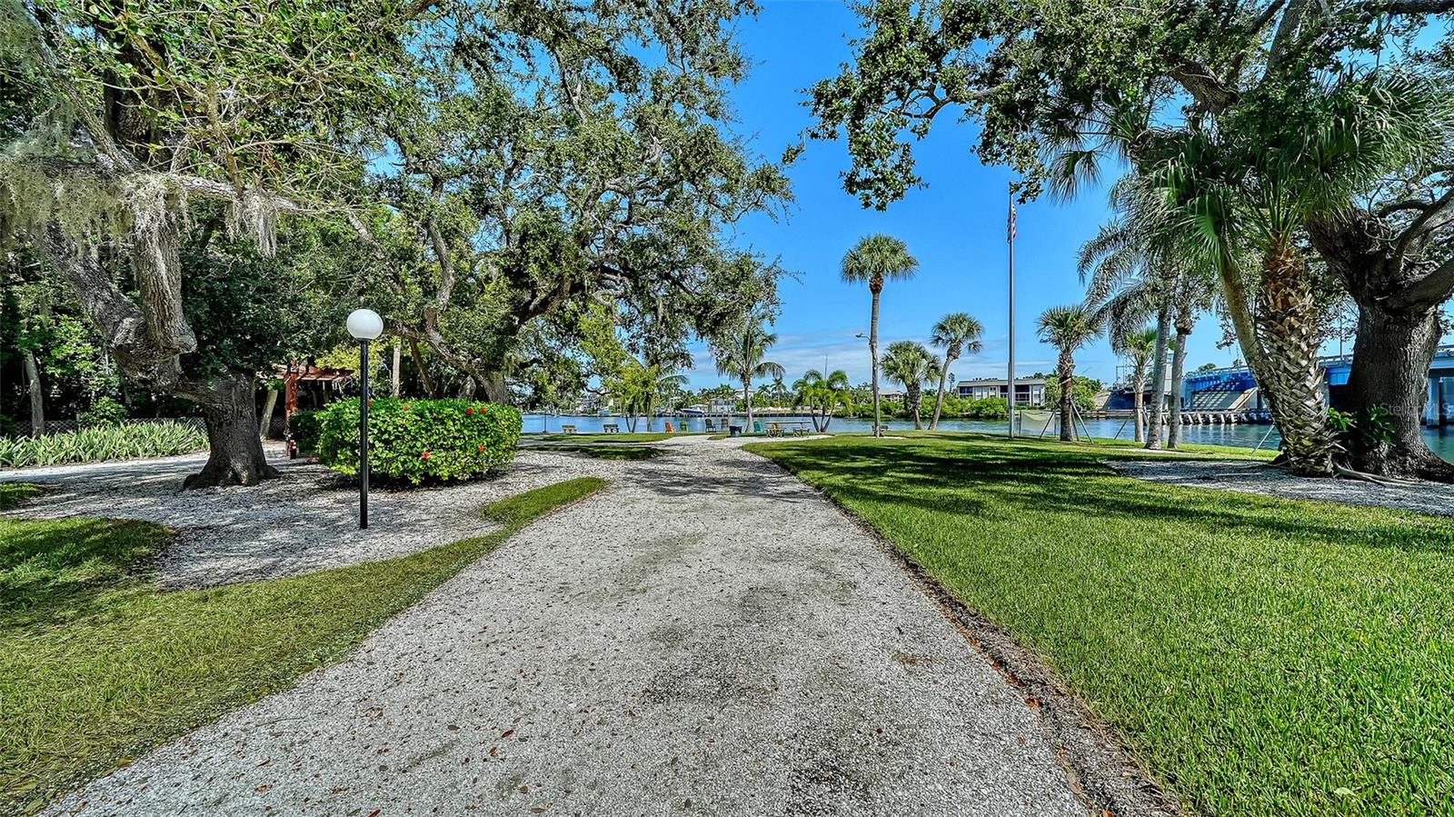 ANCHORAGE - Residential