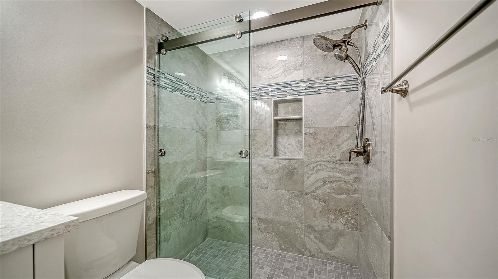 ANCHORAGE - Residential