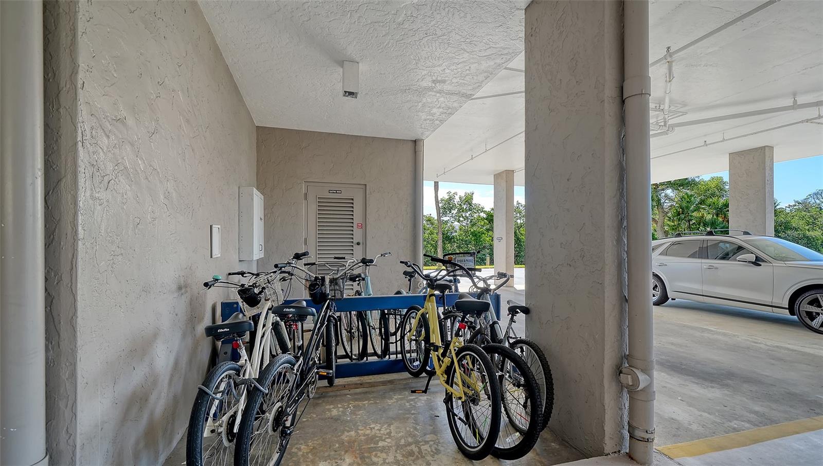 ANCHORAGE - Residential