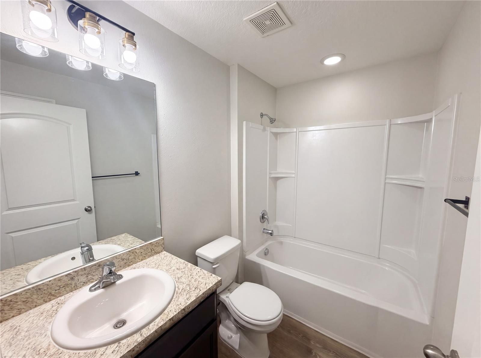 HILL N DALE THE VILLAGE - Residential