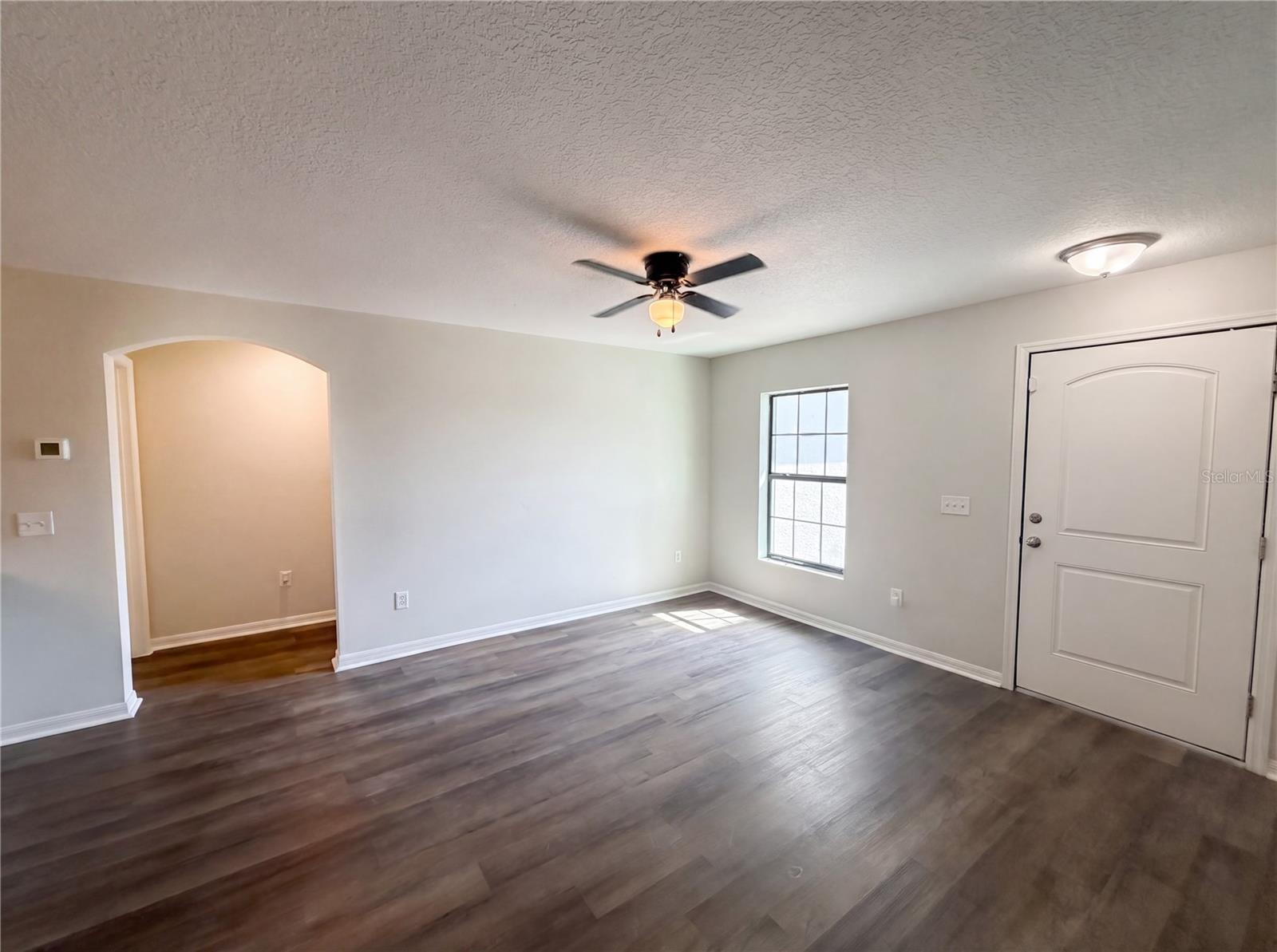 HILL N DALE THE VILLAGE - Residential