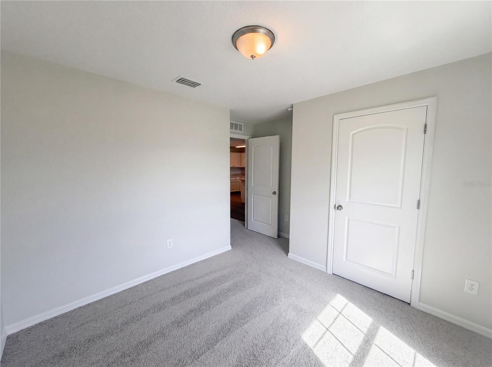 HILL N DALE THE VILLAGE - Residential