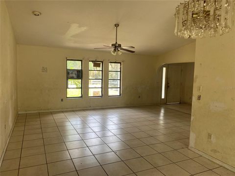 A home in PORT CHARLOTTE