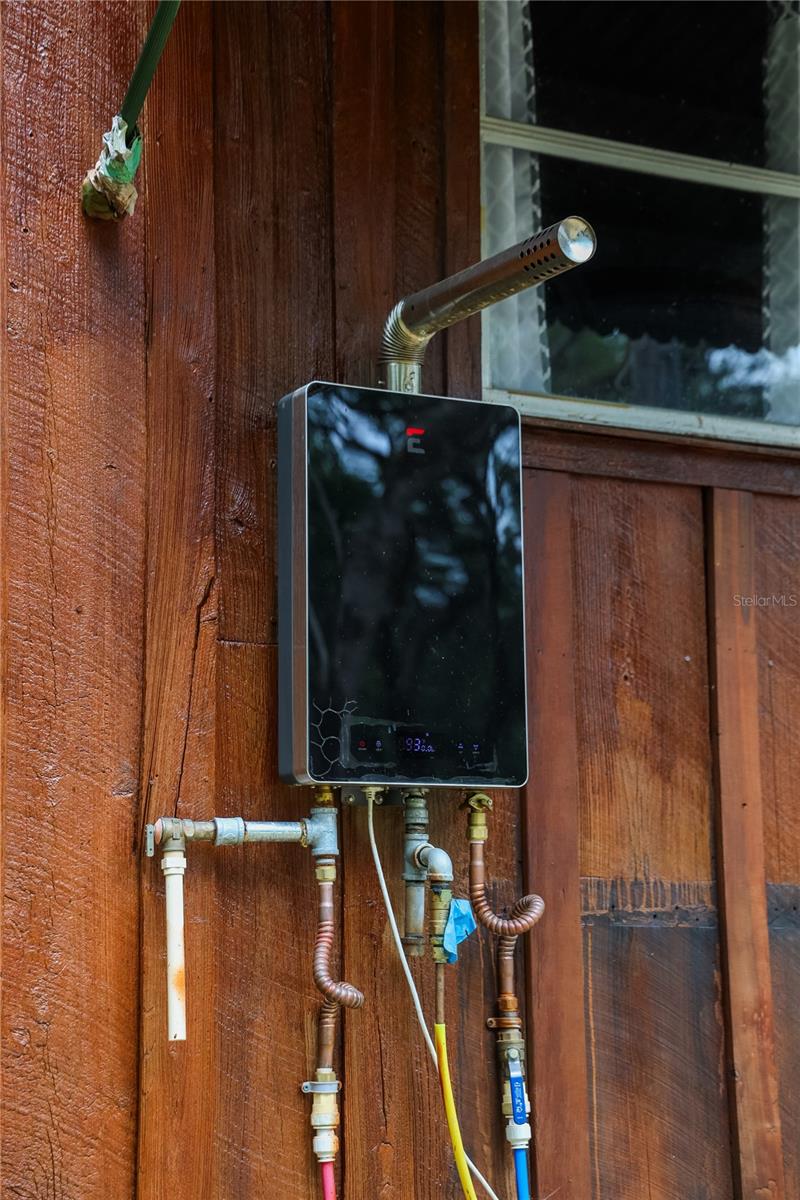 GULF HAMMOCK - Residential