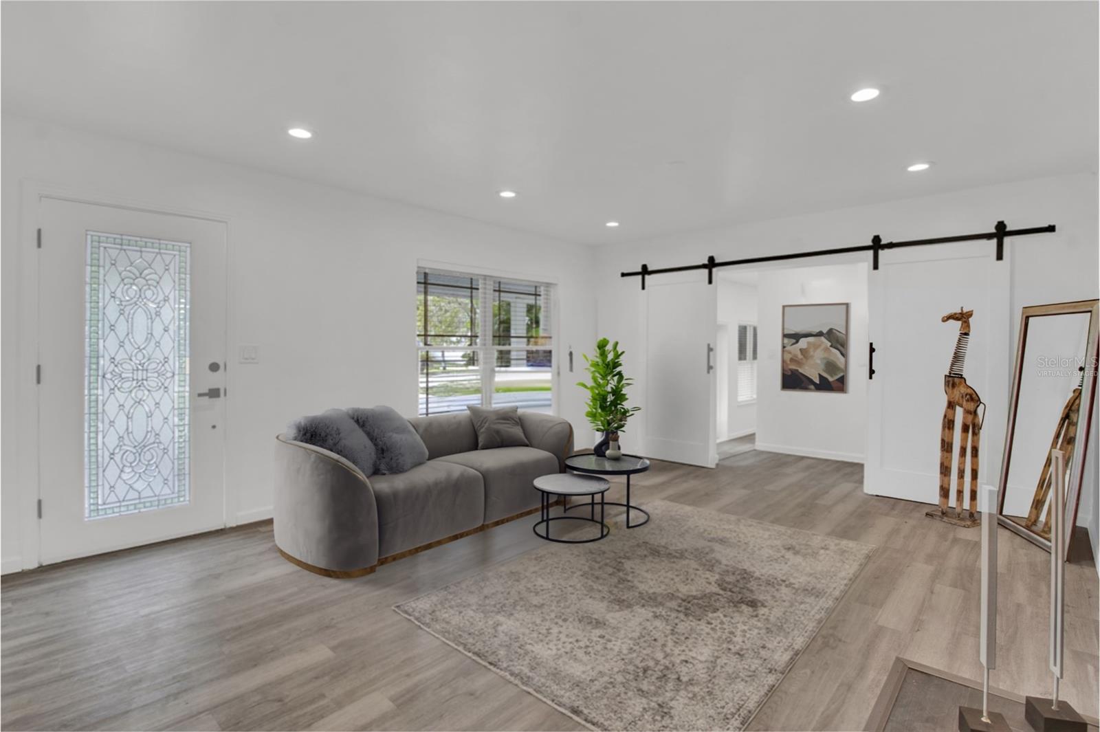 245 W GEORGE AVENUE