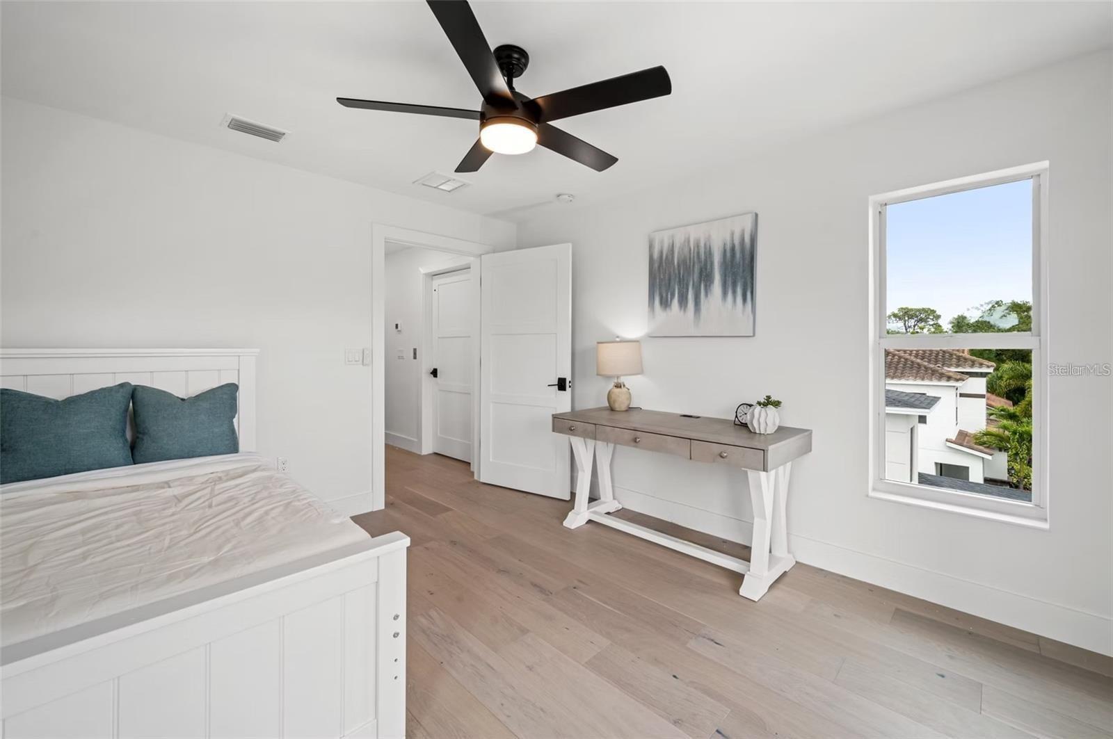 BAYVIEW - Residential