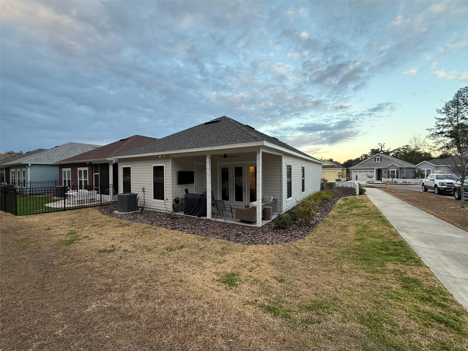 WEST END UNIT C PB 36 PG 30 - Residential Lease