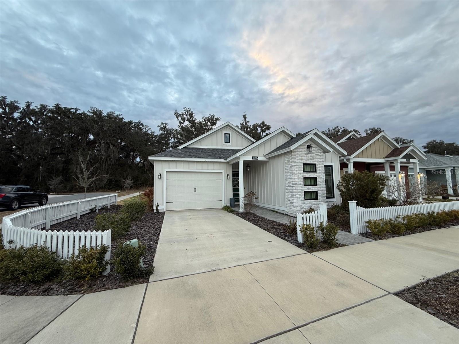 WEST END UNIT C PB 36 PG 30 - Residential Lease