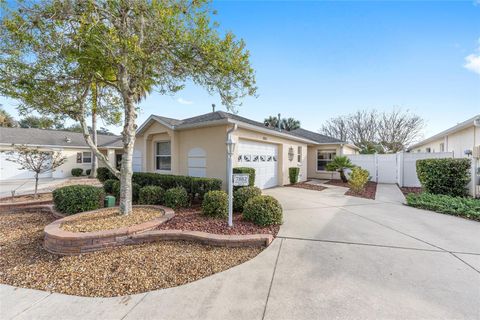 Photo of 7882 SE 171st Victoria Lane, The Villages, FL 32162 (MLS # G5107079)