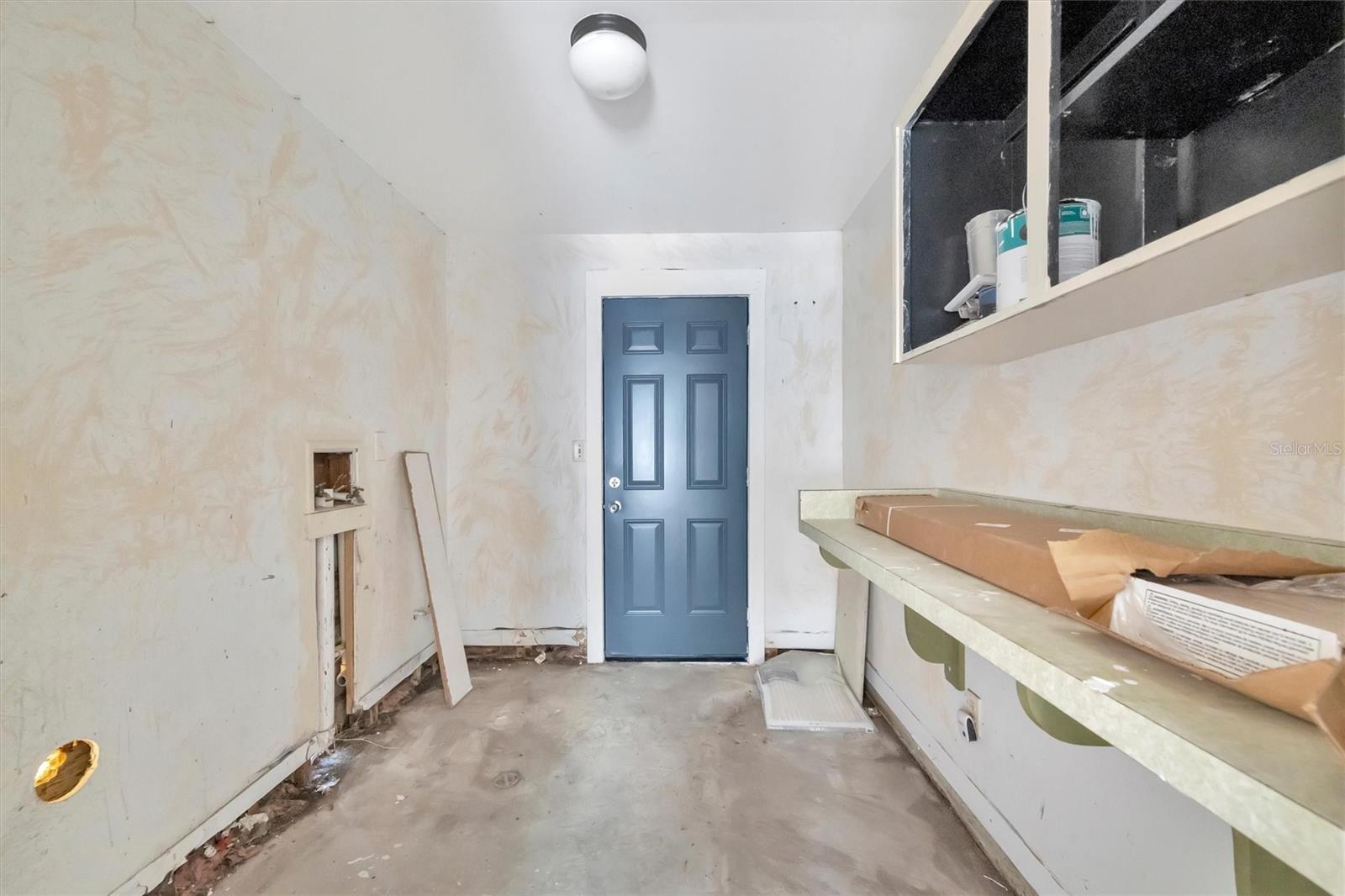 WELLESLEY ACRES - Residential