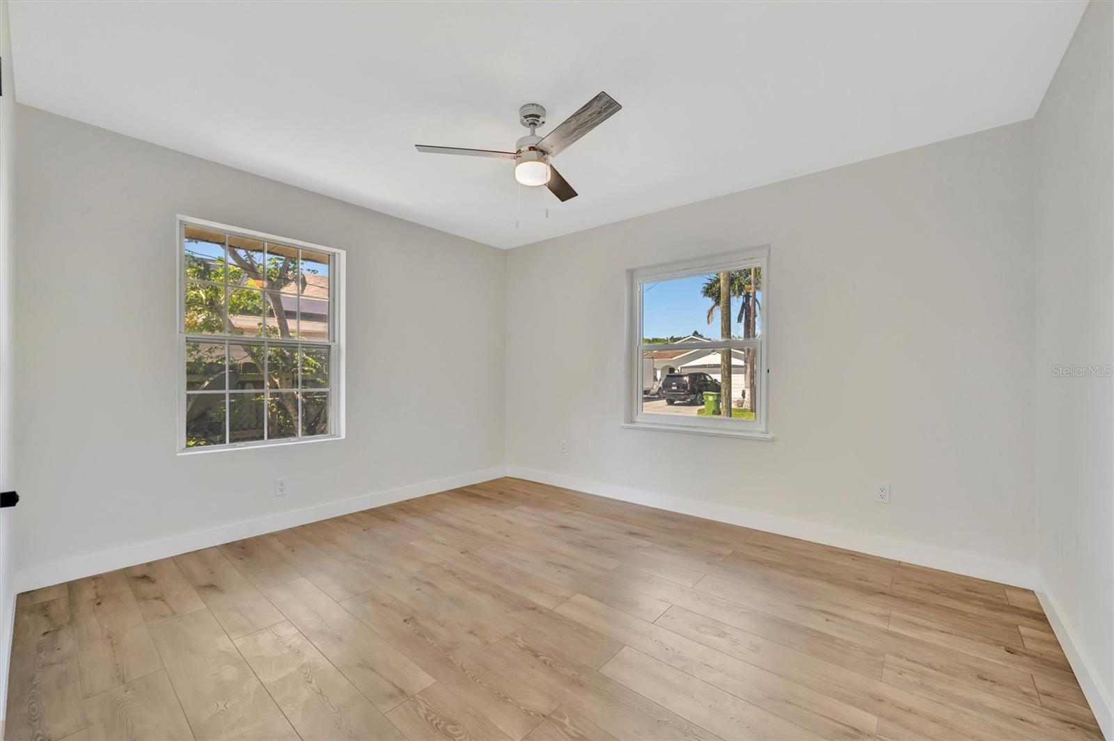 WELLESLEY ACRES - Residential