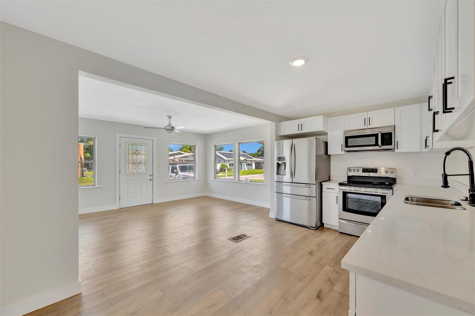 WELLESLEY ACRES - Residential