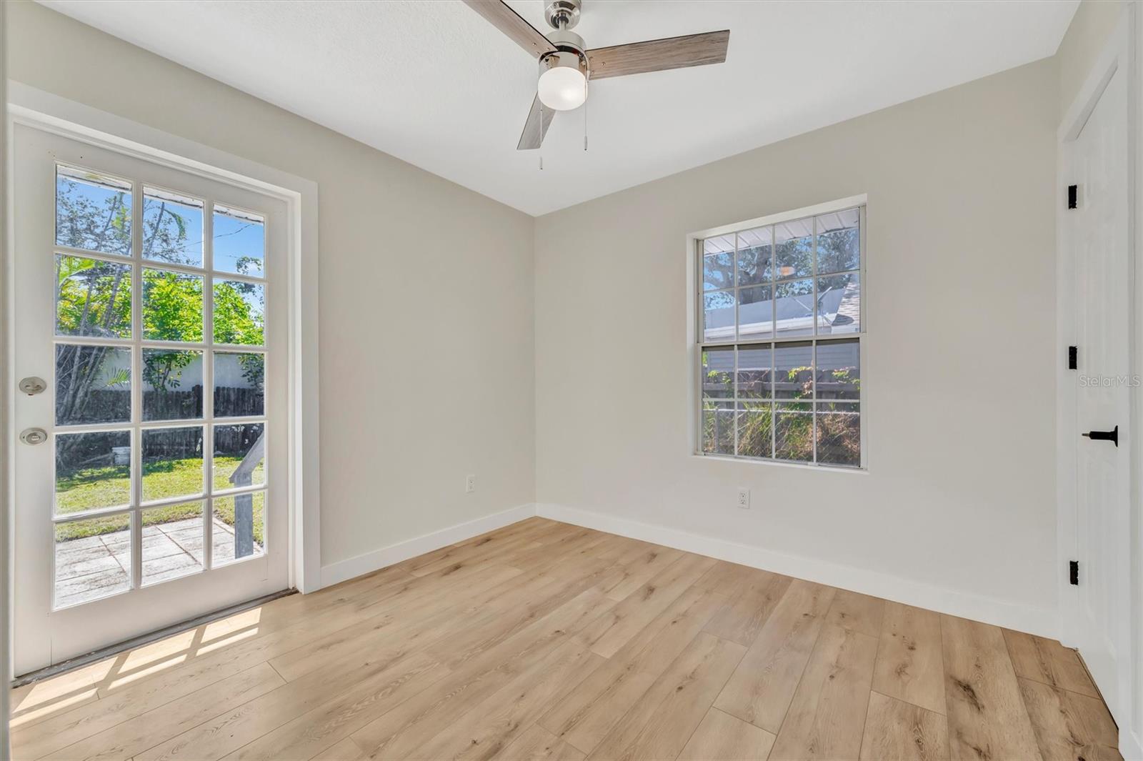 WELLESLEY ACRES - Residential