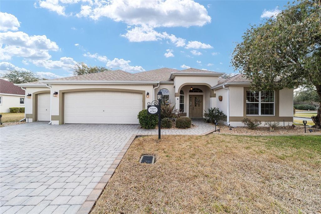 Photo of 8761 SE 168th Kittredge Loop, The Villages, FL 32162 (MLS # G5108499)