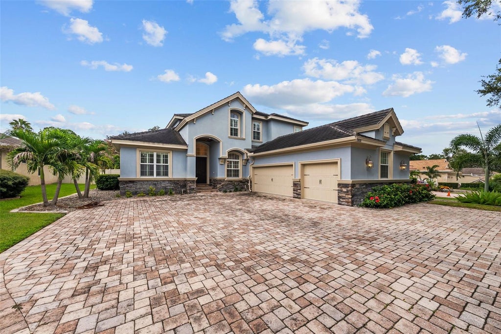Photo of 2689 Waters Edge Court, Dunedin, FL 34698 (MLS # TB8528762)