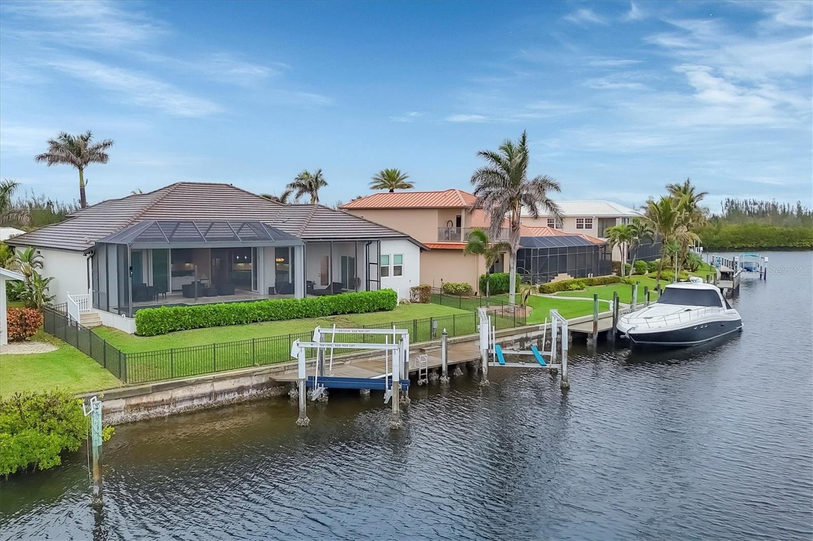 1371 GREBE DRIVE
