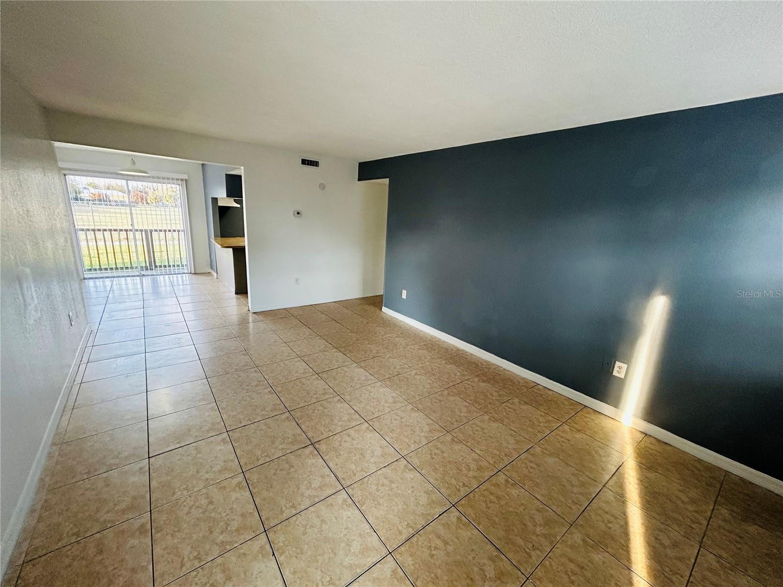 CATALINA ISLES CONDO - Residential Lease