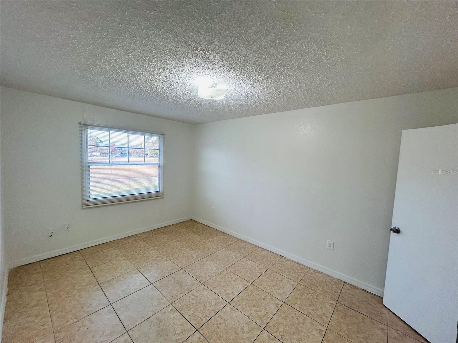 CATALINA ISLES CONDO - Residential Lease