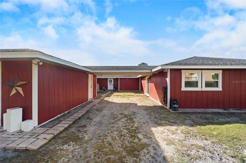 Photo of 15525 Villa City Road, Groveland, FL 34736 (MLS # O6358872)