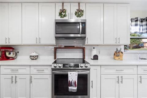 Tiny photo for 15525 Villa City Road, Groveland, FL 34736 (MLS # O6358872)