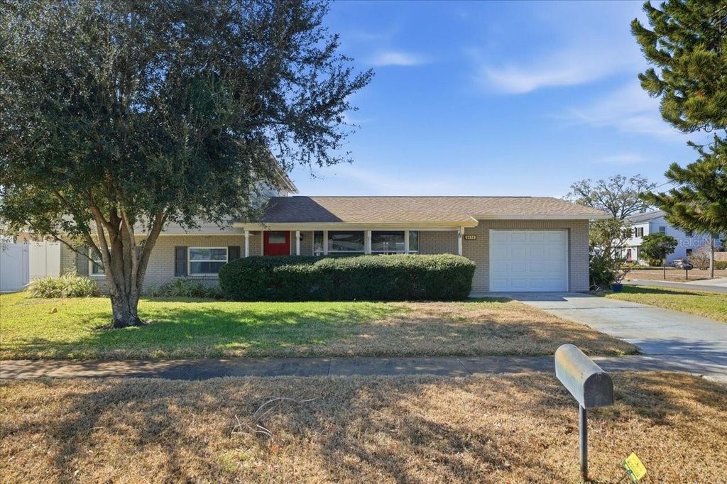 Photo of 6116 N Glen Avenue, Tampa, FL 33614 (MLS # TB8473708)