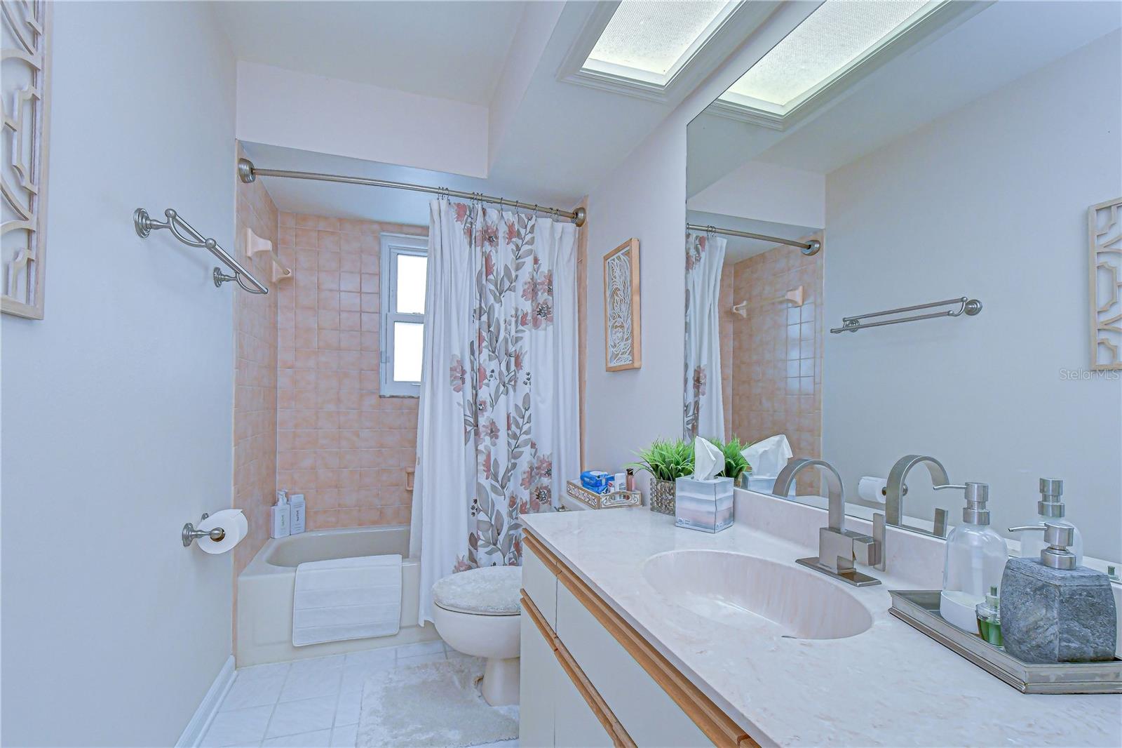BLOOMINGDALE SEC N - Residential