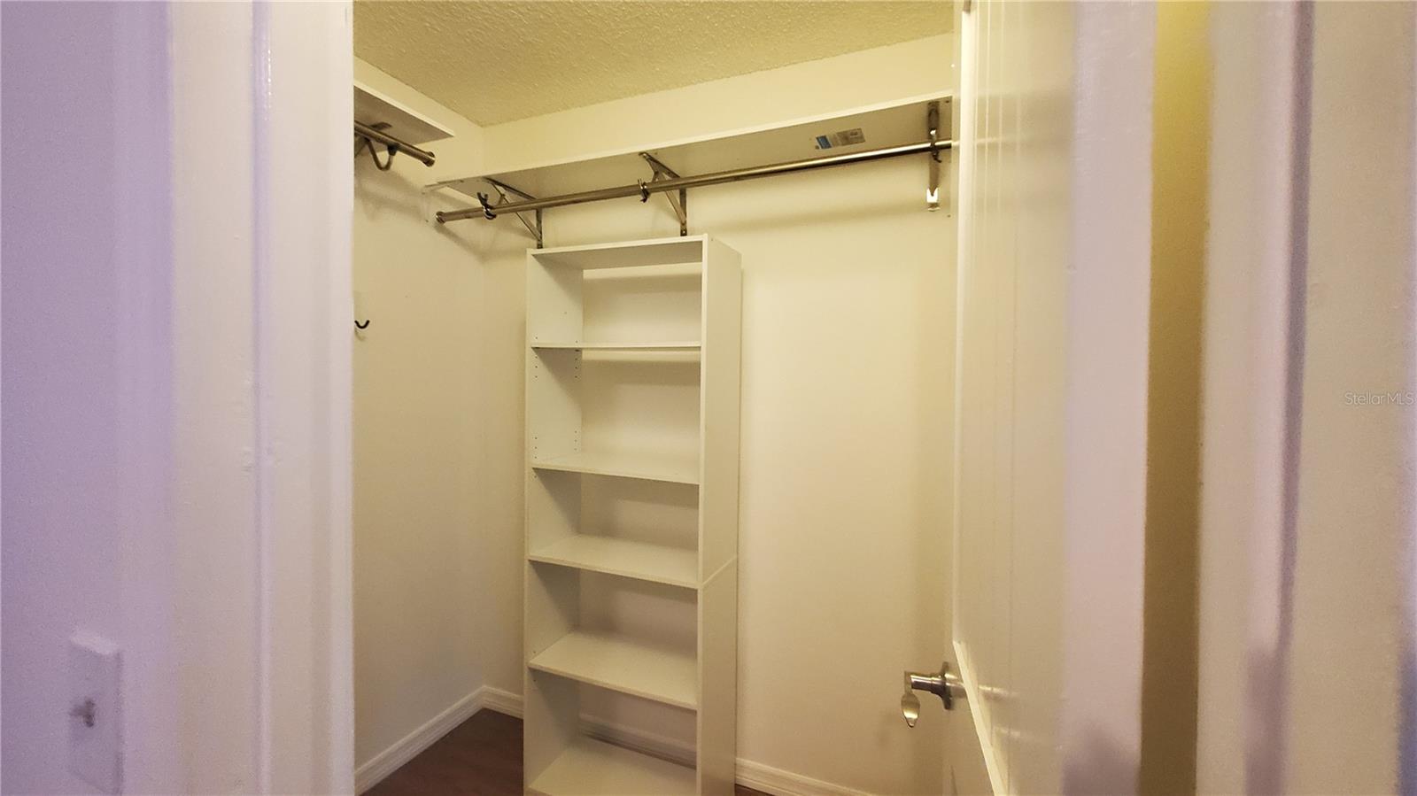 SHEELER OAKS PH 04B - Residential