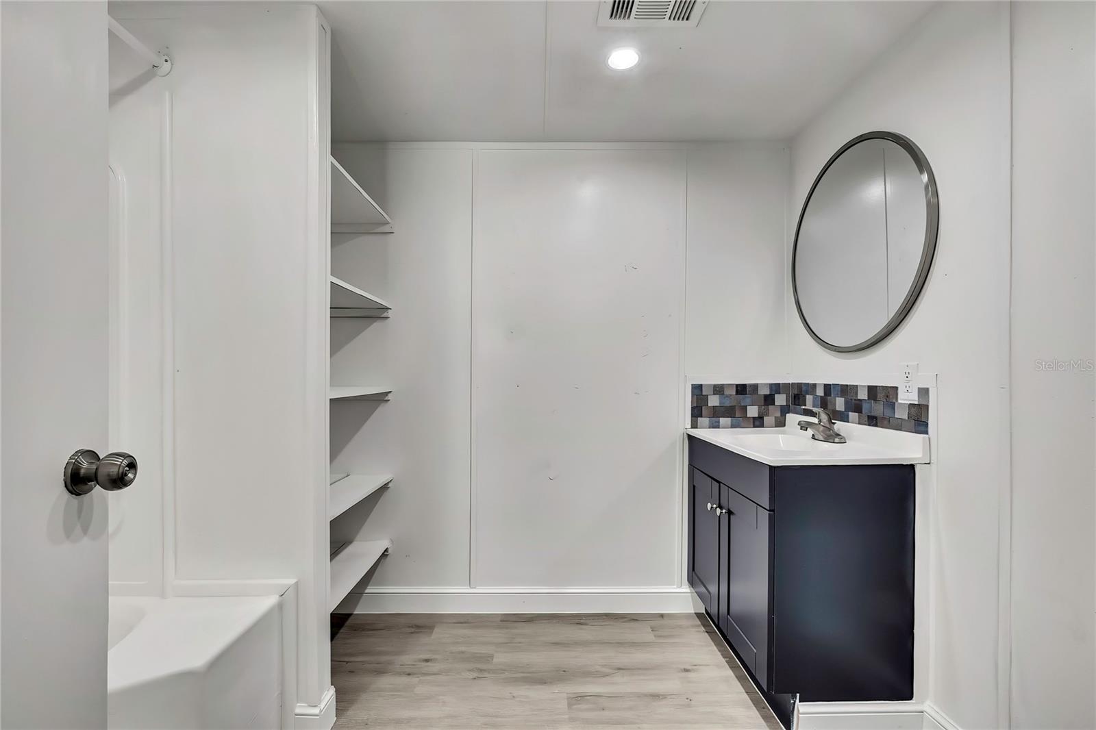 GREEN ACRES OAKLAWN TO MEADOW AREA - Residential