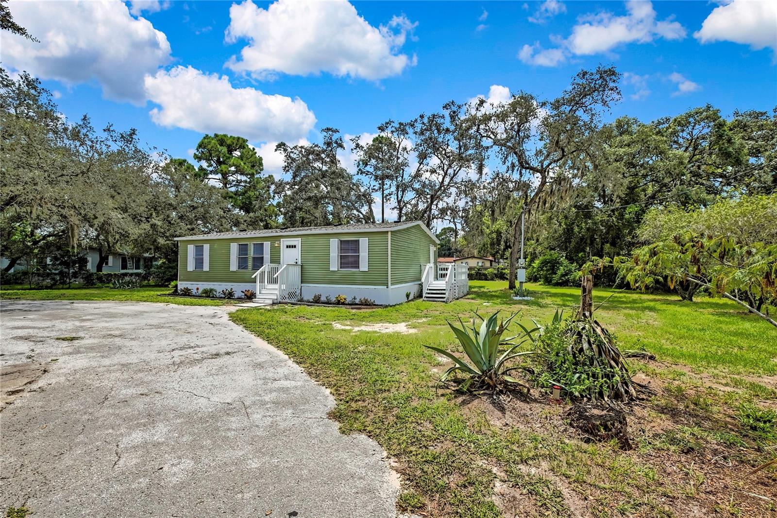 5562 W MURPHY COURT