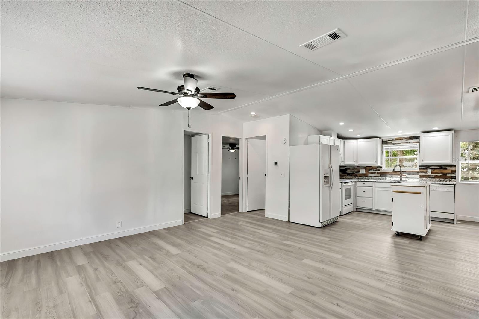 GREEN ACRES OAKLAWN TO MEADOW AREA - Residential