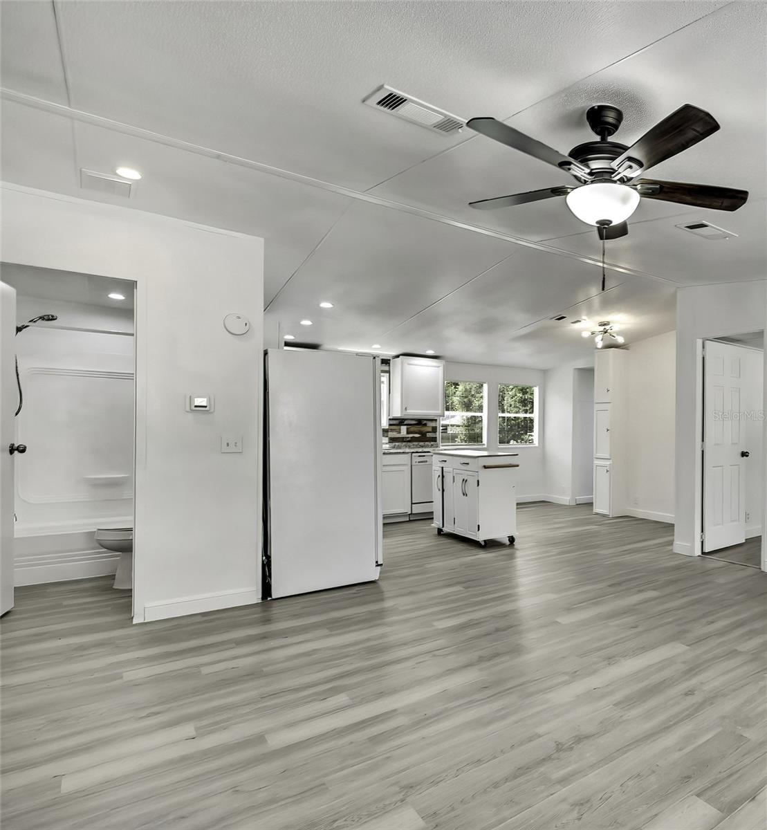 GREEN ACRES OAKLAWN TO MEADOW AREA - Residential