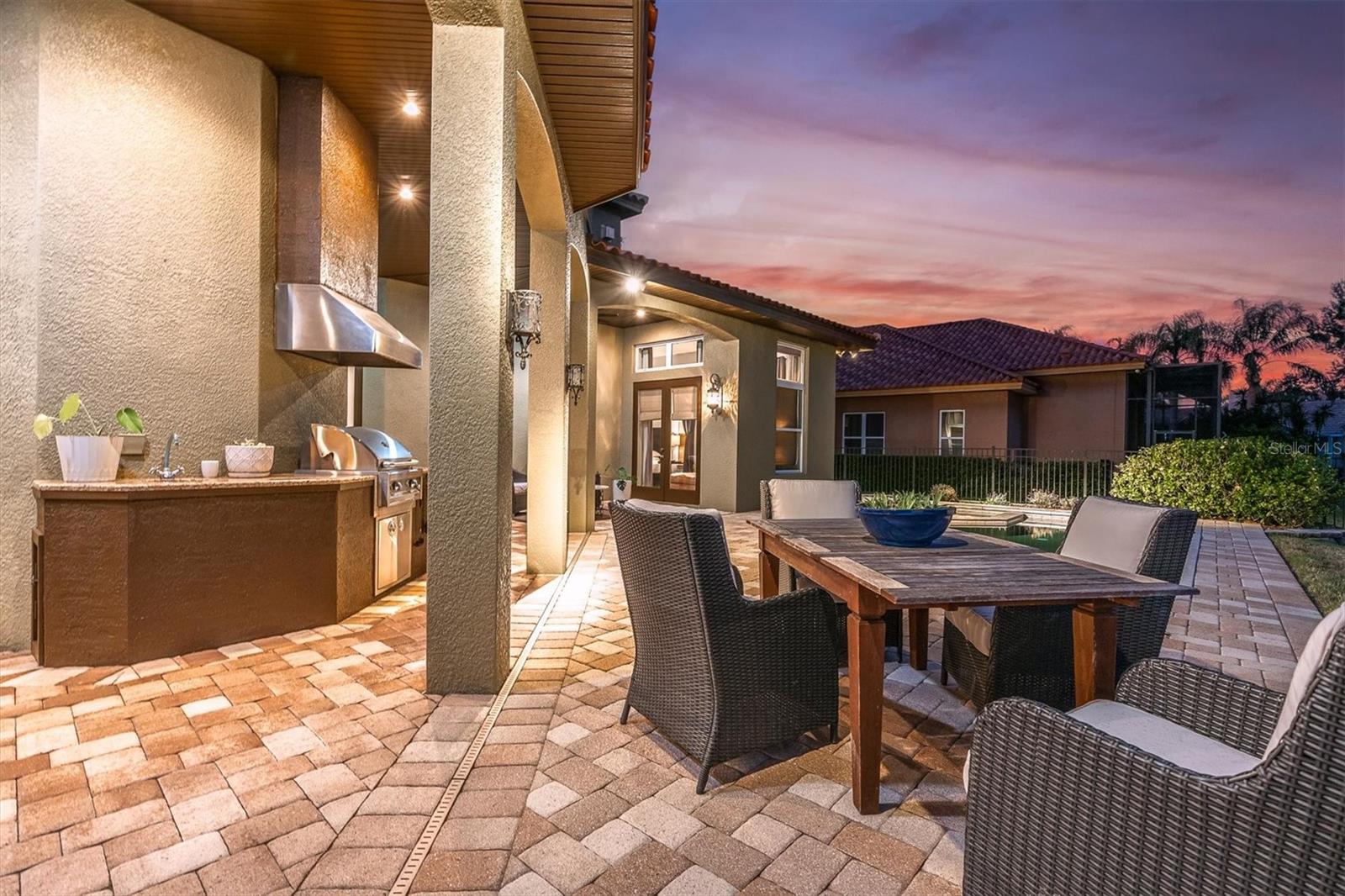 THURSTON GROVES - Residential