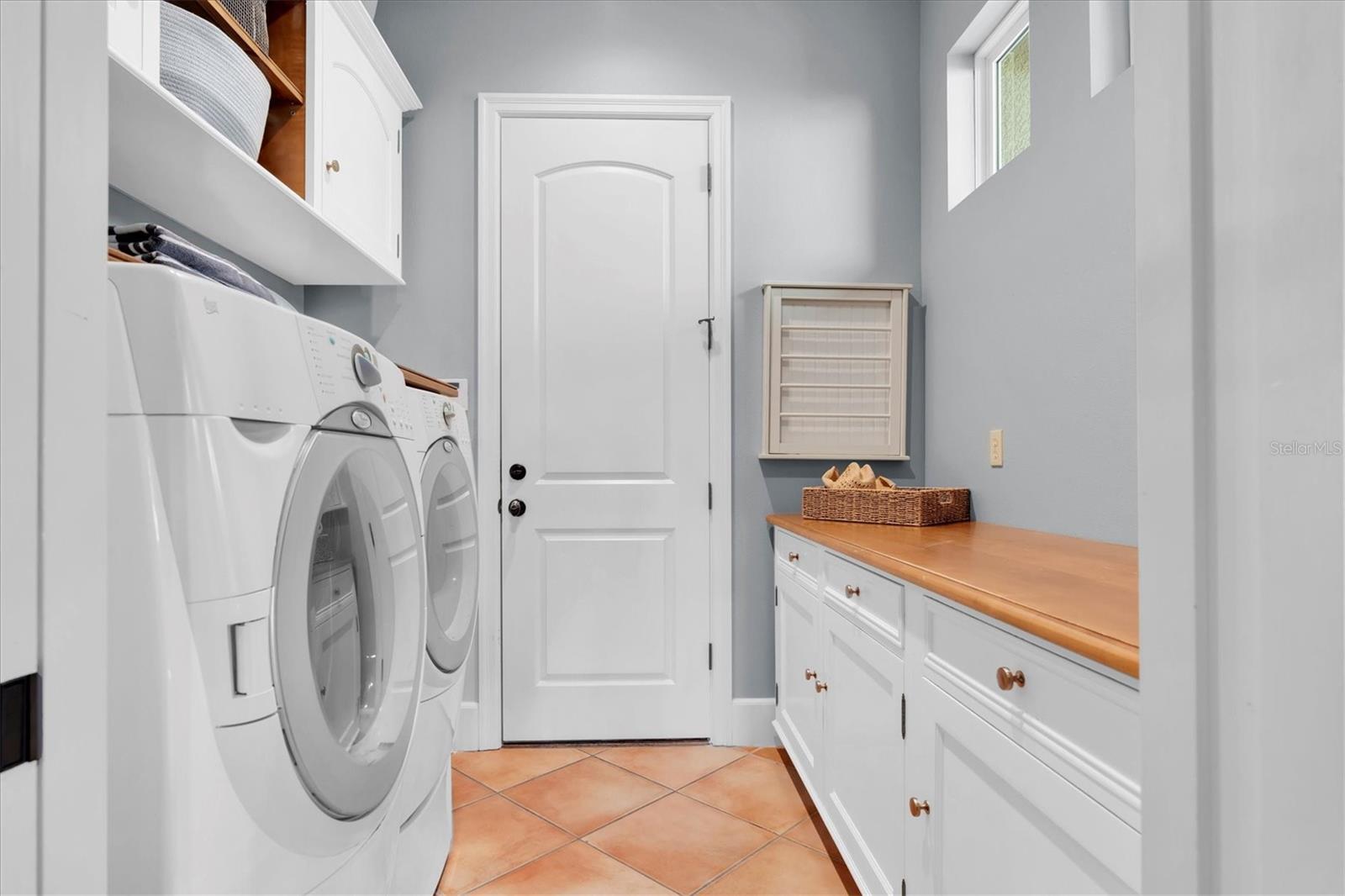 THURSTON GROVES - Residential