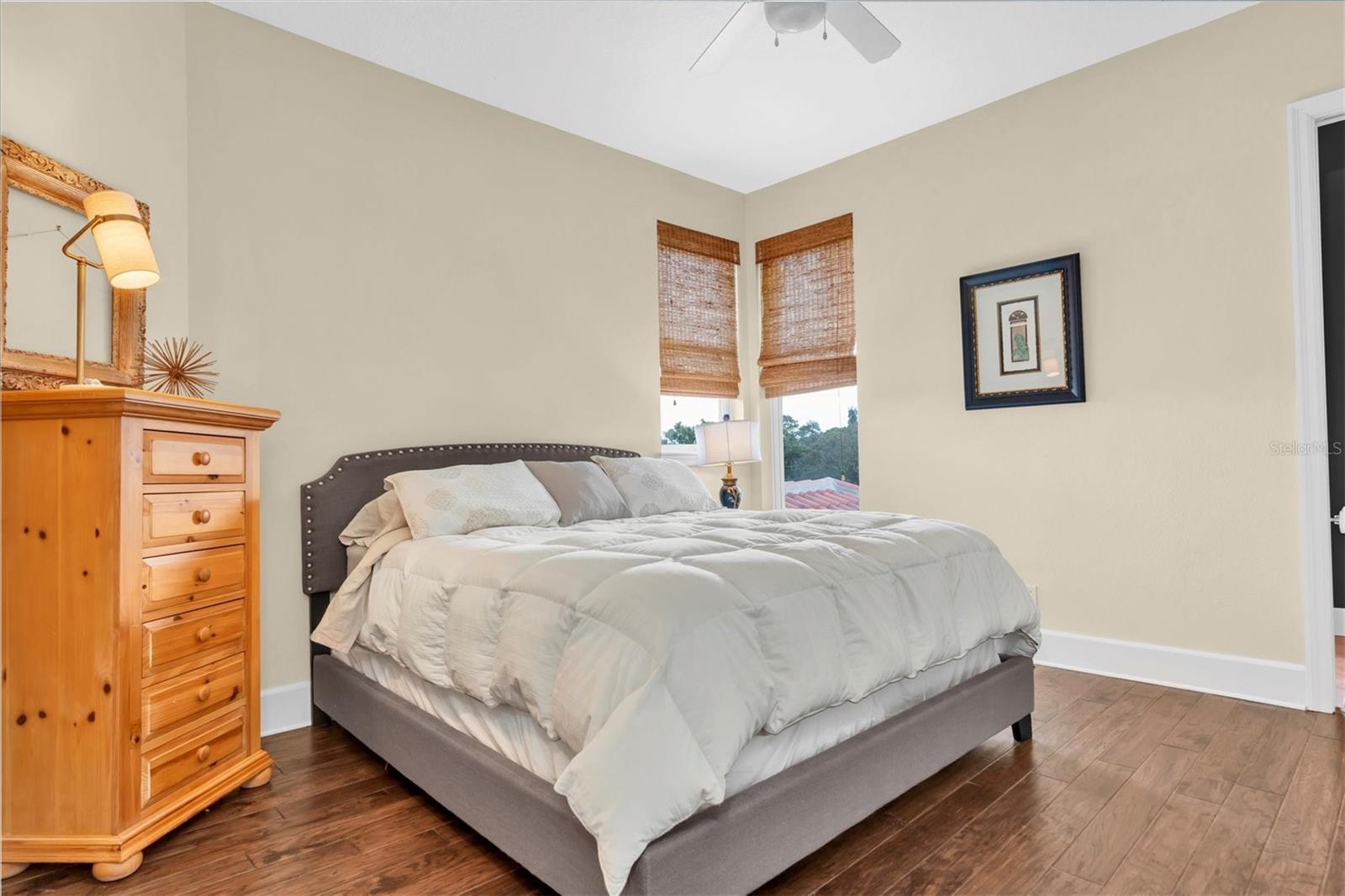 THURSTON GROVES - Residential