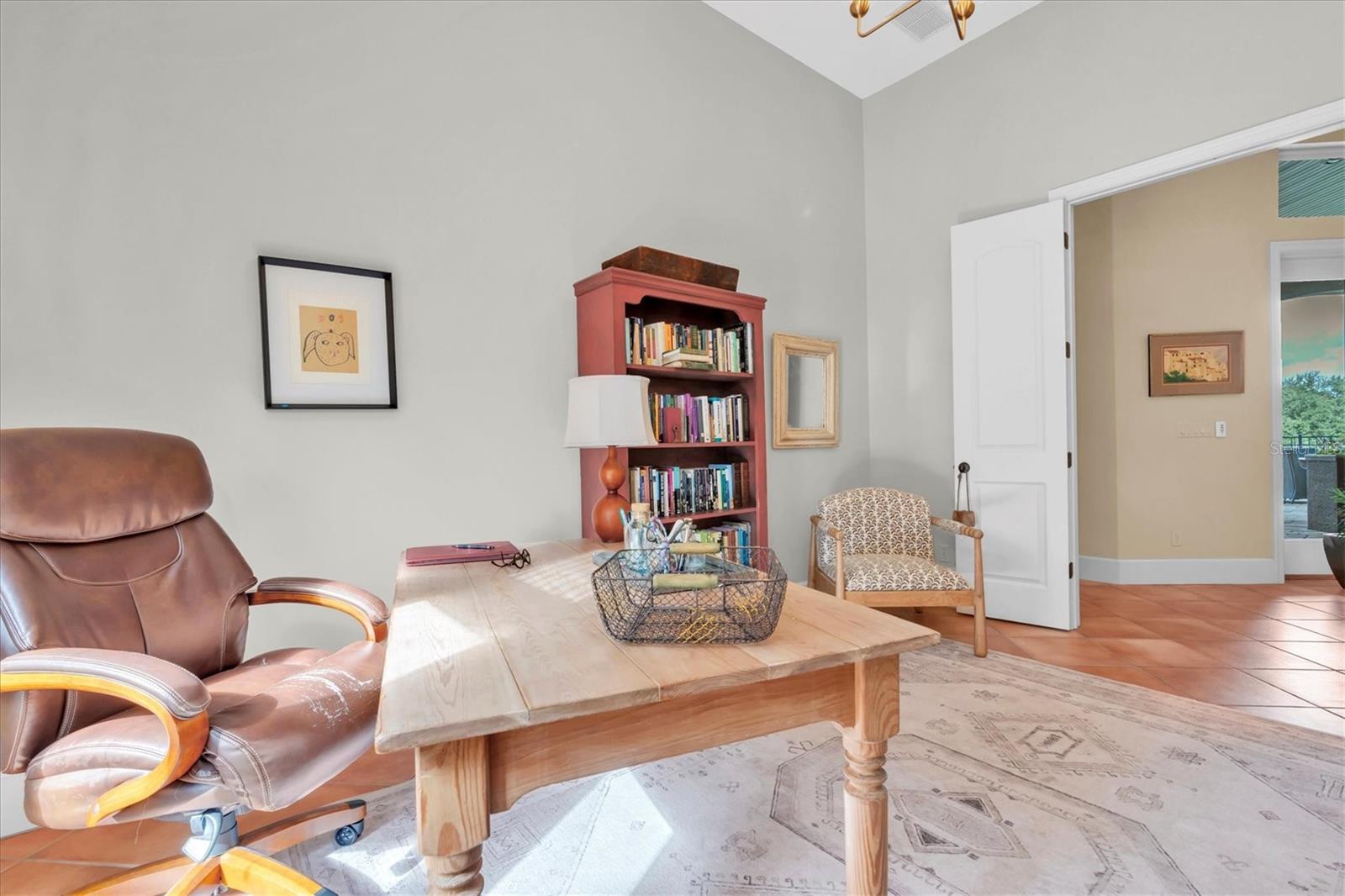 THURSTON GROVES - Residential