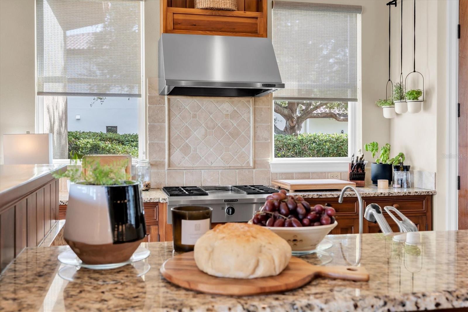 THURSTON GROVES - Residential